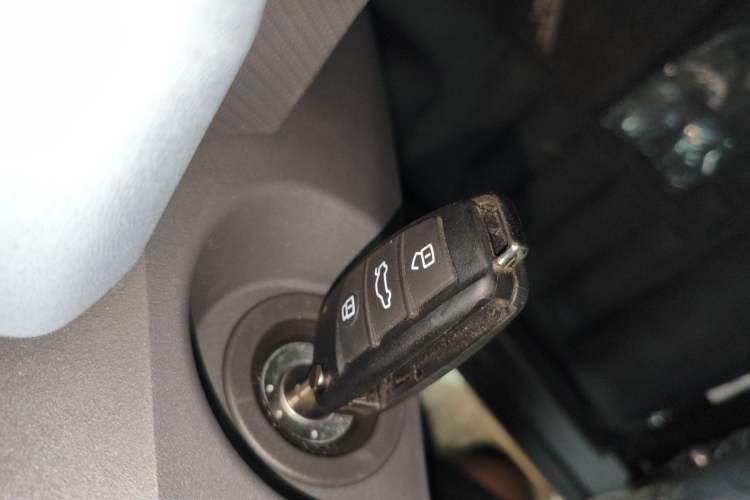 Used Chery New Energy QQ Ice Cream 2025 155km Sundae Edition Interior 1