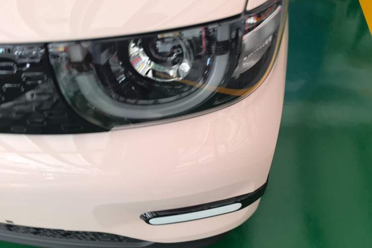 Used Chery New Energy QQ Ice Cream 2025 155km Sundae Edition Left Front Headlight