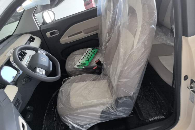 Used Chery New Energy QQ Ice Cream 2025 155km Sundae Edition Left Front Seat