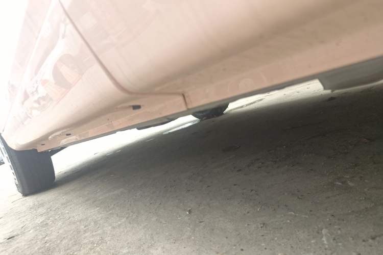Used Chery New Energy QQ Ice Cream 2025 155km Sundae Edition Left Side Sill