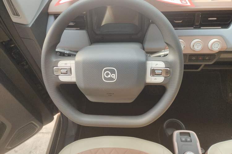 Used Chery New Energy QQ Ice Cream 2025 155km Sundae Edition Steering Wheel
