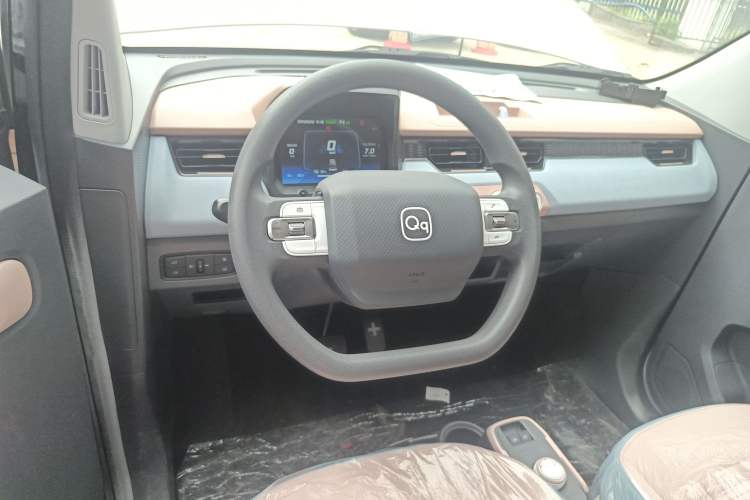 Used Chery New Energy QQ Ice Cream 2025 155km Sundae Edition Steering Wheel