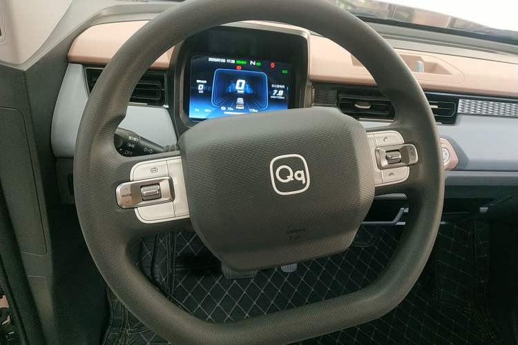 Used Chery New Energy QQ Ice Cream 2025 155km Sundae Edition Steering Wheel