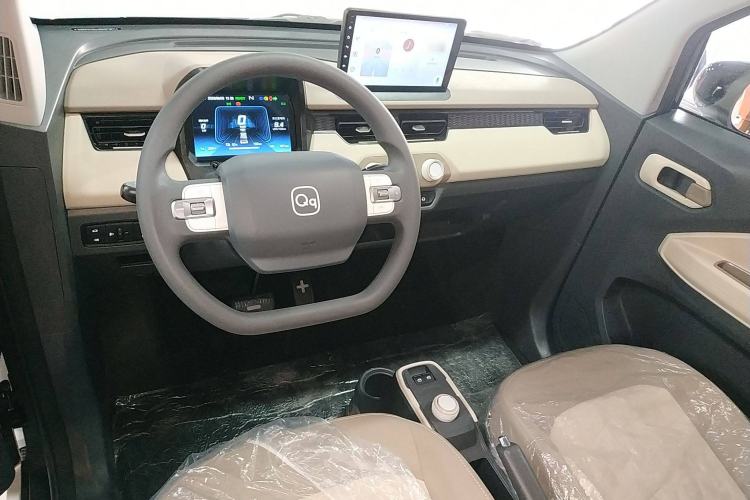 Used Chery New Energy QQ Ice Cream 2025 205km Qi Energy Version Center Console