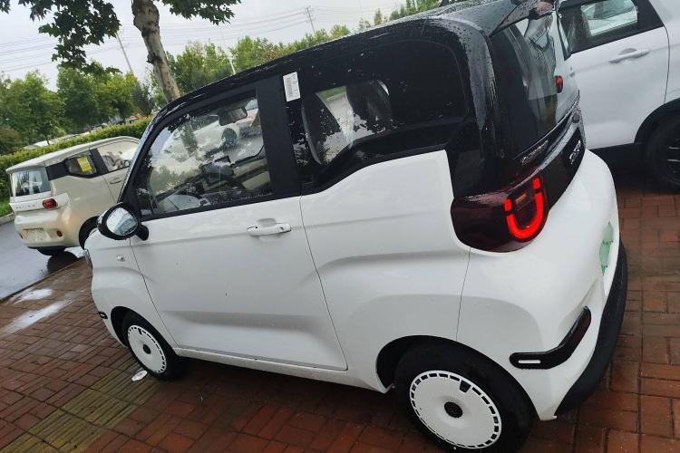 Used Chery New Energy QQ Ice Cream 2025 205km Qi Energy Version Exterior 3