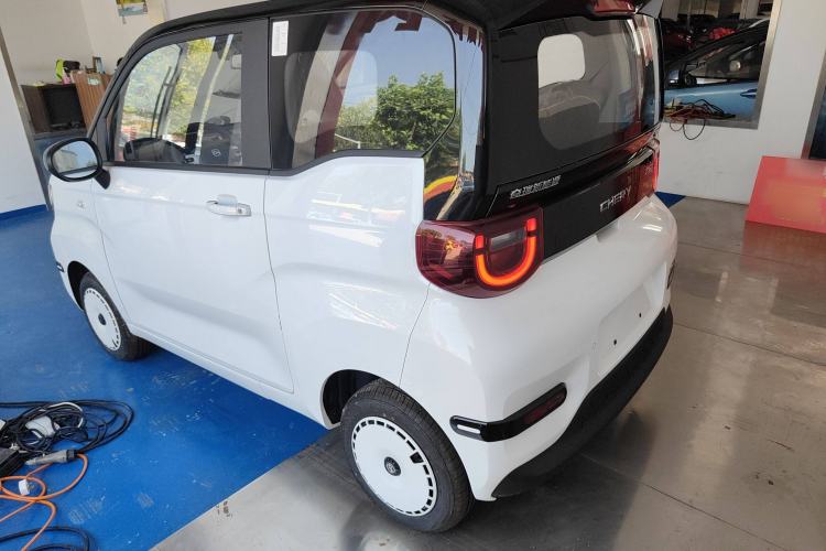 Used Chery New Energy QQ Ice Cream 2025 155km Sundae Edition Exterior 3