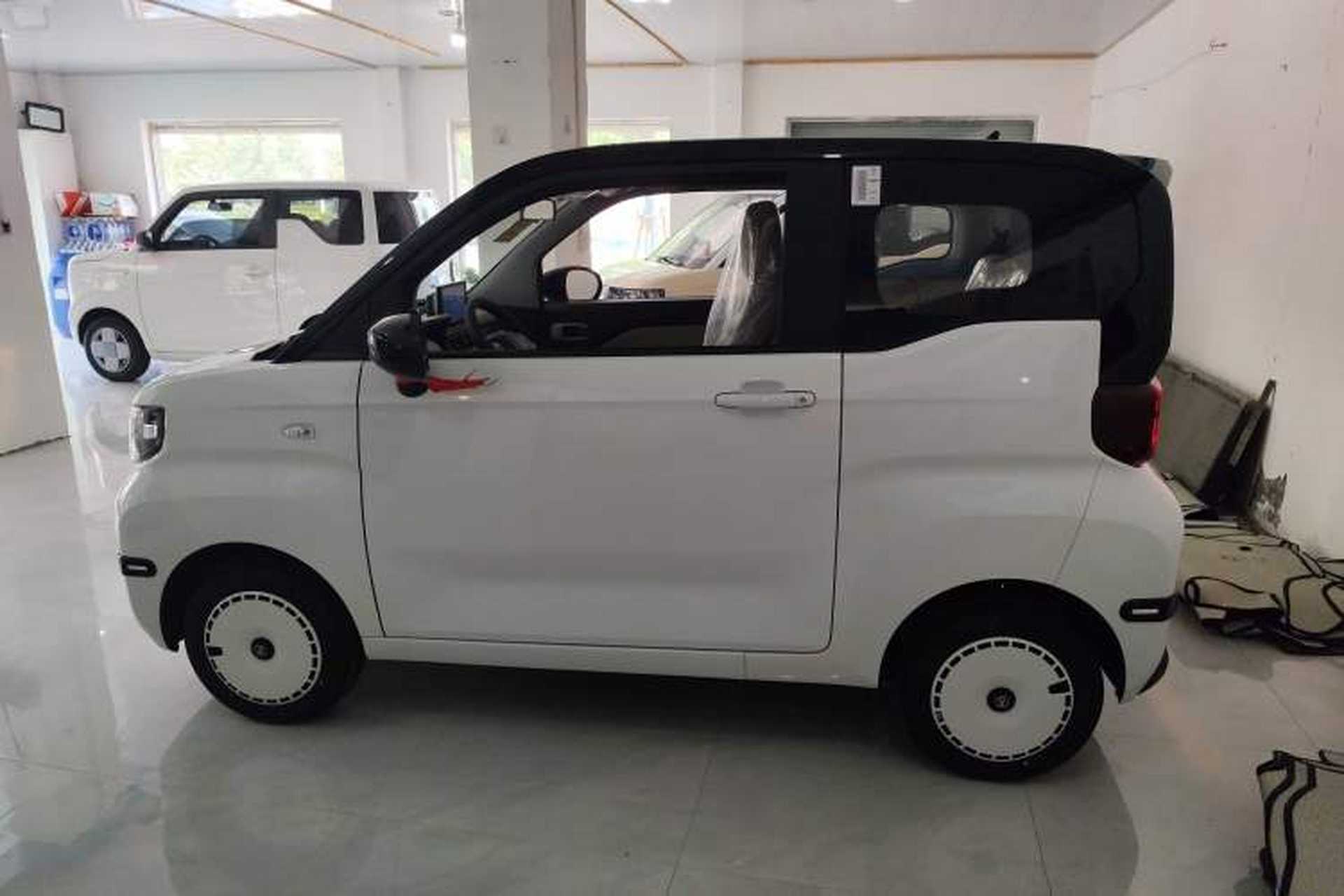 Used Chery New Energy QQ Ice Cream 2025 205km Qi Energy Version Exterior 3
