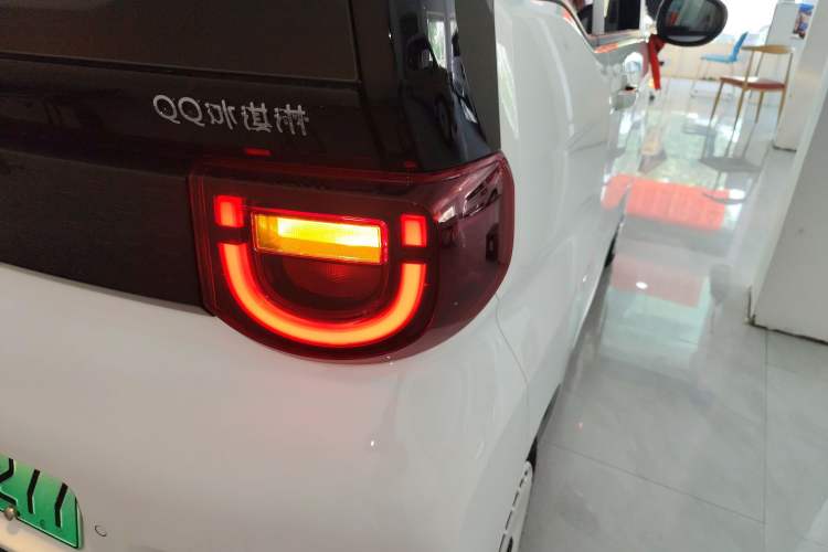 Used Chery New Energy QQ Ice Cream 2025 205km Qi Energy Version Exterior 6