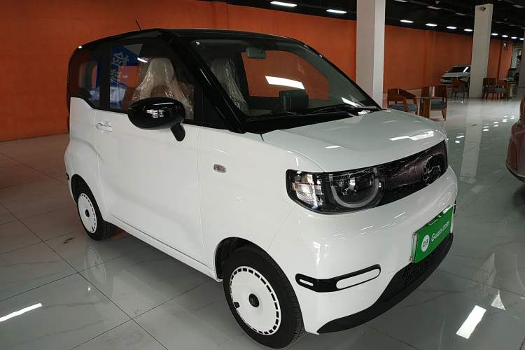 Used Chery New Energy QQ Ice Cream 2025 205km Qi Energy Version Front Right 45 Deg