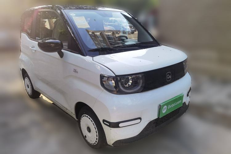 Used Chery New Energy QQ Ice Cream 2025 155km Sundae Edition Front Right 45 Deg