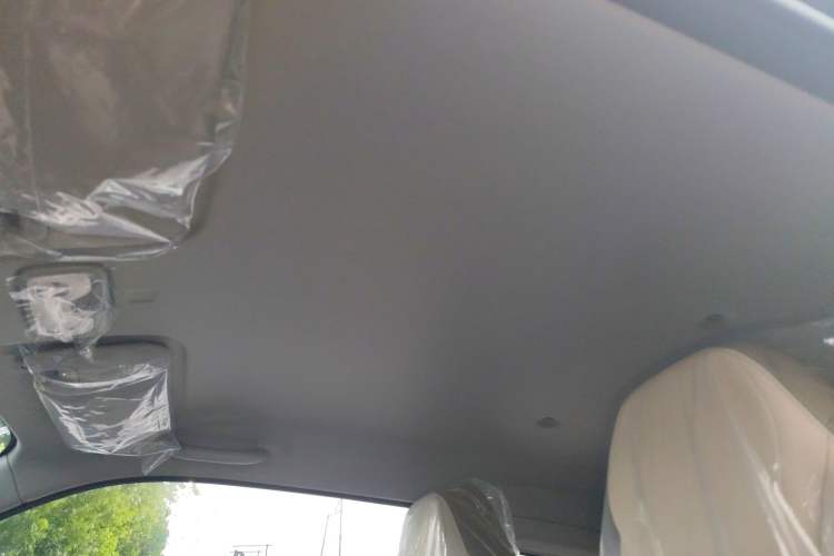 Used Chery New Energy QQ Ice Cream 2025 205km Qi Energy Version Headliner