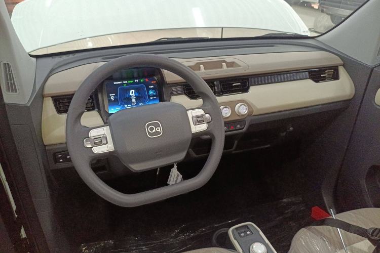 Used Chery New Energy QQ Ice Cream 2025 155km Sundae Edition Interior 2