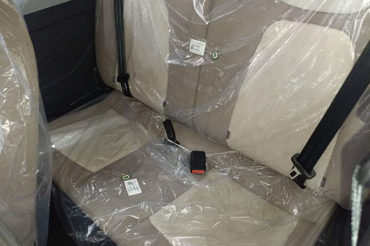 Used Chery New Energy QQ Ice Cream 2025 155km Sundae Edition Interior 4