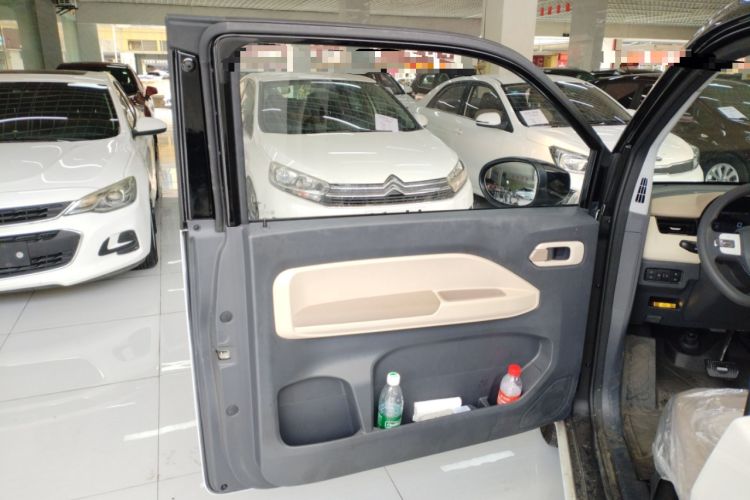 Used Chery New Energy QQ Ice Cream 2025 205km Qi Energy Version Interior 7