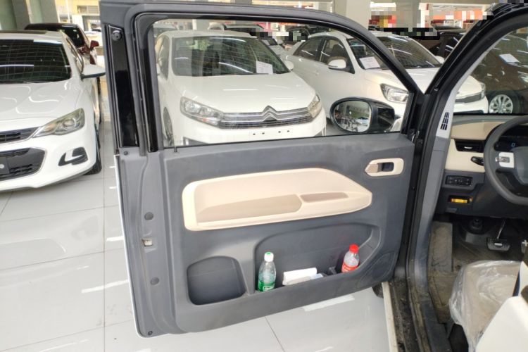 Used Chery New Energy QQ Ice Cream 2025 205km Qi Energy Version Interior 8