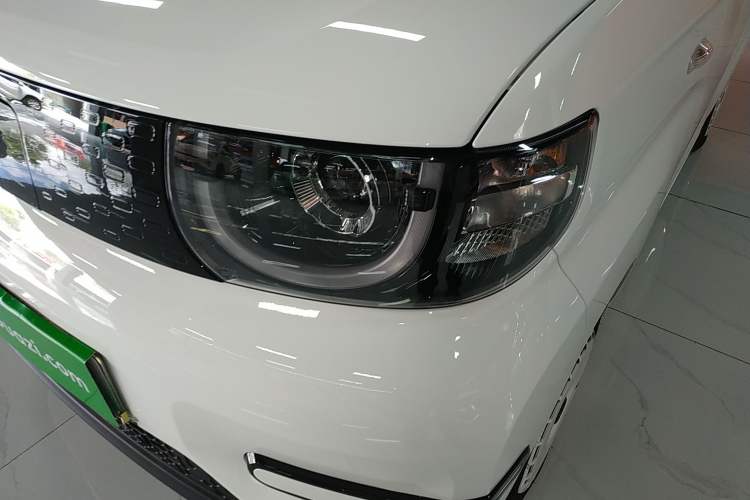 Used Chery New Energy QQ Ice Cream 2025 205km Qi Energy Version Left Front Headlight