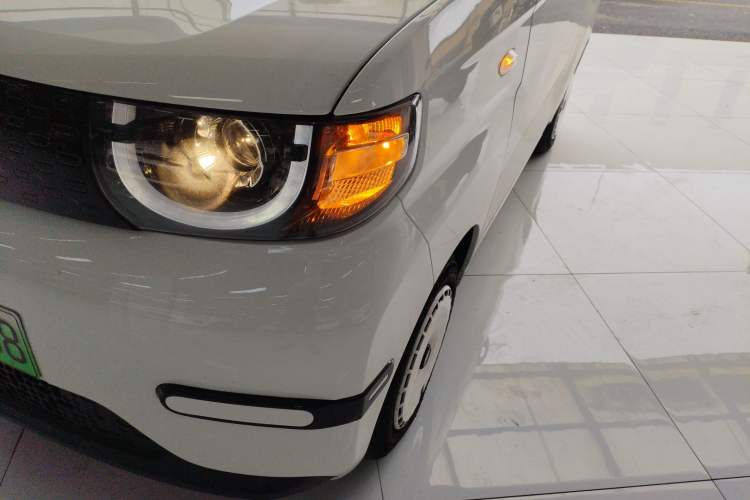 Used Chery New Energy QQ Ice Cream 2025 205km Qi Energy Version Left Front Headlight