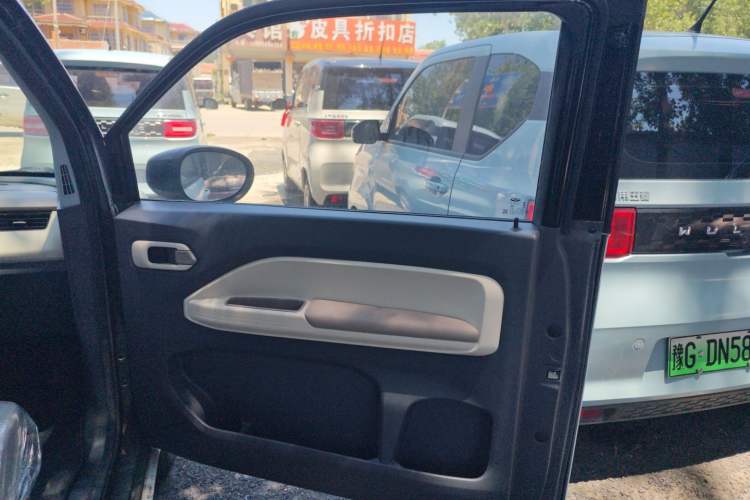 Used Chery New Energy QQ Ice Cream 2025 155km Sundae Edition Right Front Door Interior