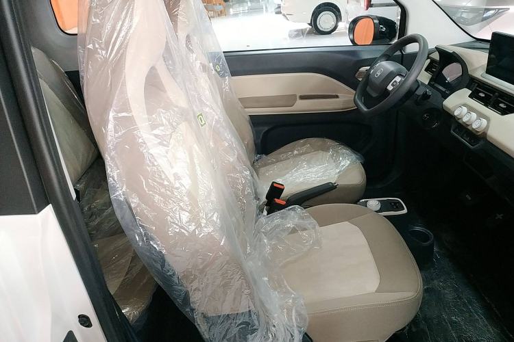Used Chery New Energy QQ Ice Cream 2025 205km Qi Energy Version Right Front Seat