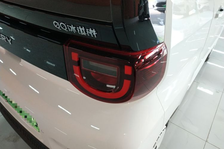 Used Chery New Energy QQ Ice Cream 2025 205km Qi Energy Version Right Rear Taillight