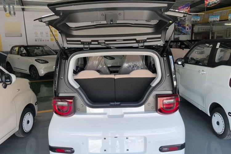 Used Chery New Energy QQ Ice Cream 2025 155km Sundae Edition Trunk