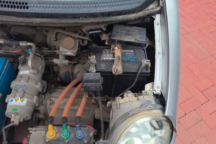 Used Chery New Energy QQ3EV 2012 Qihang Type I Engine Bay Left