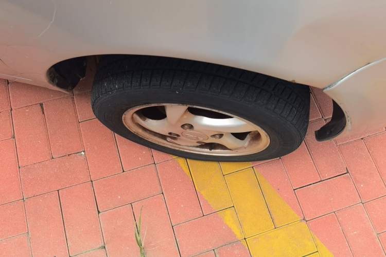 Used Chery New Energy QQ3EV 2012 Qihang Type I Right Front Wheel Hub