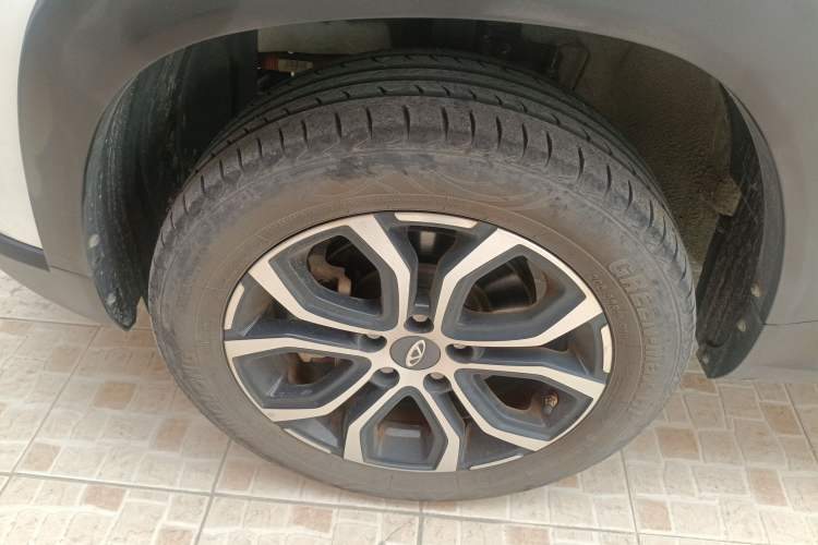 Used Chery New Energy Tiggo 3xe 2018 480 Comfort Edition Left Front Wheel Hub