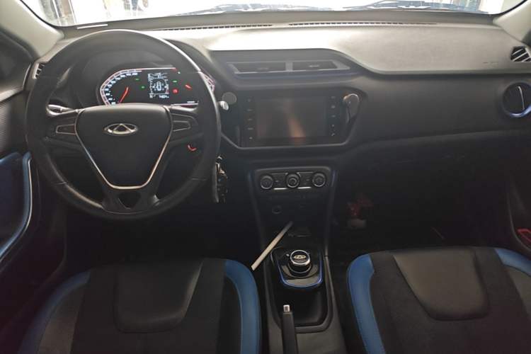 Used Chery New Energy Tiggo 3xe 2018 480 Comfort Edition Center Console
