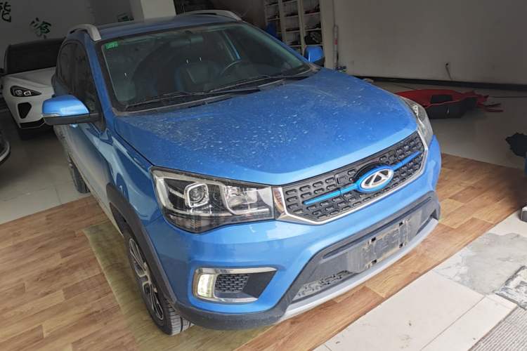 Used Chery New Energy Tiggo 3xe 2018 480 Comfort Edition Front Right 45 Deg