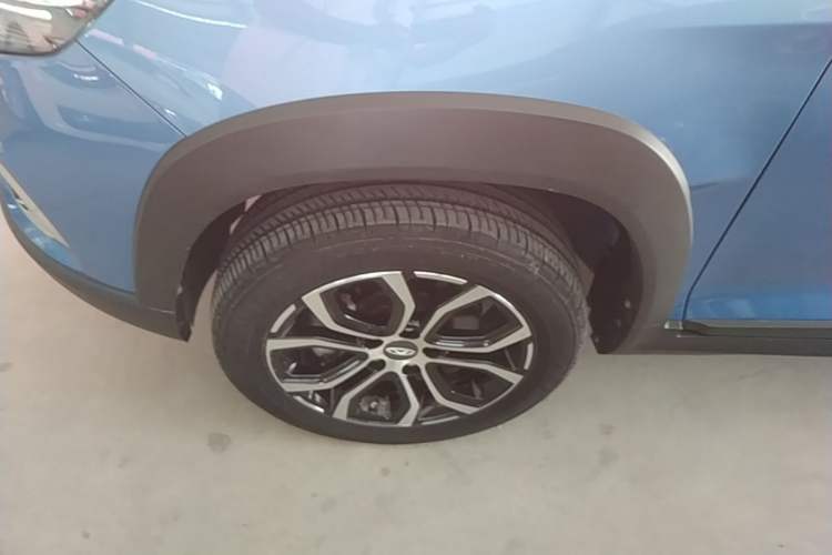 Used Chery New Energy Tiggo 3xe 2018 480 Chanyou Edition Left Front Wheel Hub