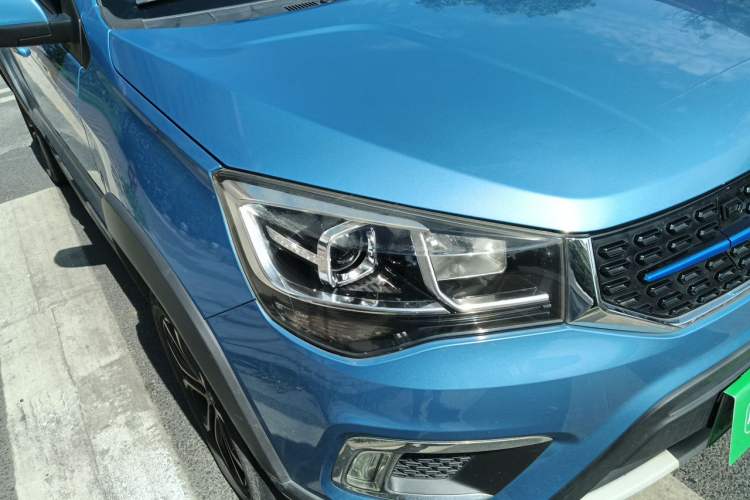 Used Chery New Energy Tiggo 3xe 2018 480 Comfort Edition Right Front Headlight