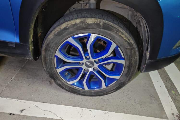 Used Chery New Energy Tiggo 3xe 2018 400 Comfort Edition Right Front Wheel Hub