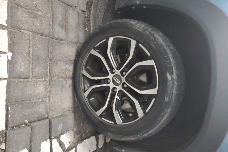 Used Chery New Energy Tiggo 3xe 2018 480 Comfort Edition Right Front Wheel Hub