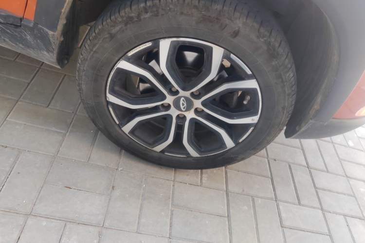 Used Chery New Energy Tiggo 3xe 2018 480 Comfort Edition Right Front Wheel Hub