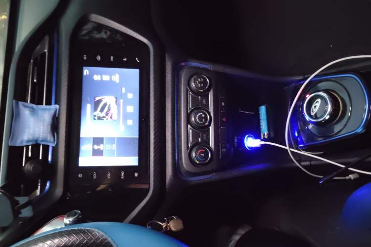 Used Chery New Energy Tiggo 3xe 2018 480 Comfort Edition Audio And AC Panel