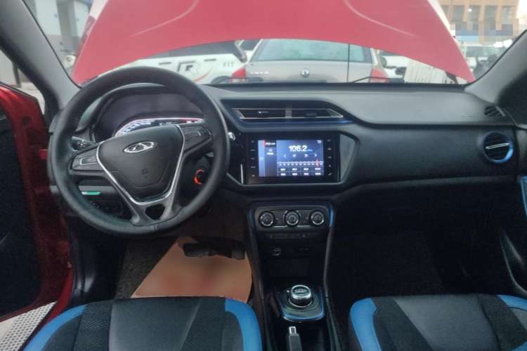 Used Chery New Energy Tiggo 3xe 2018 400 Comfort Edition Center Console