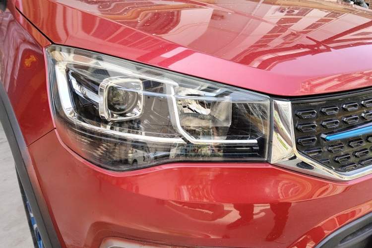 Used Chery New Energy Tiggo 3xe 2018 400 Comfort Edition Right Front Headlight