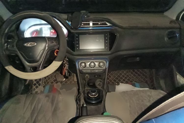 Used Chery New Energy Tiggo 3xe 2018 480 Comfort Edition Center Console