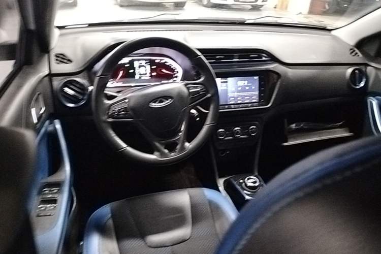 Used Chery New Energy Tiggo 3xe 2018 480 Comfort Edition Center Console