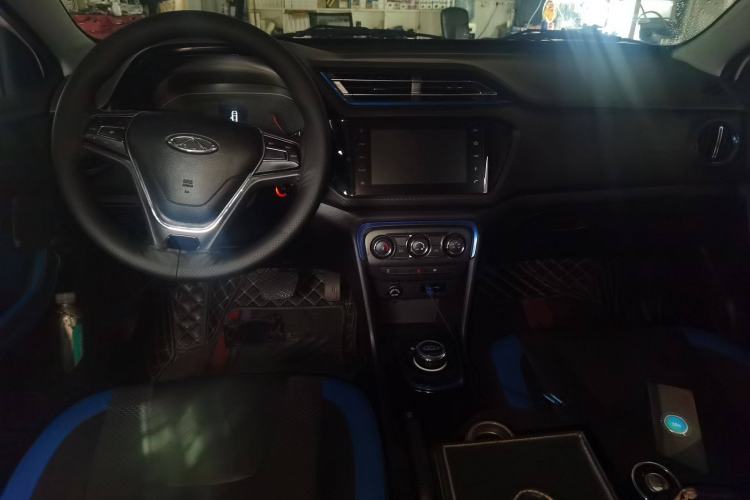 Used Chery New Energy Tiggo 3xe 2018 480 Comfort Edition Center Console