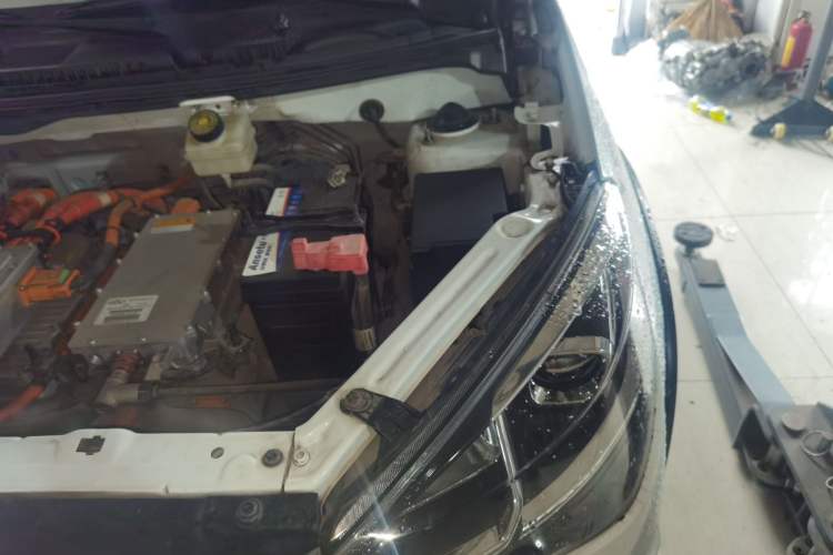Used Chery New Energy Tiggo 3xe 2018 480 Comfort Edition Engine Bay Left
