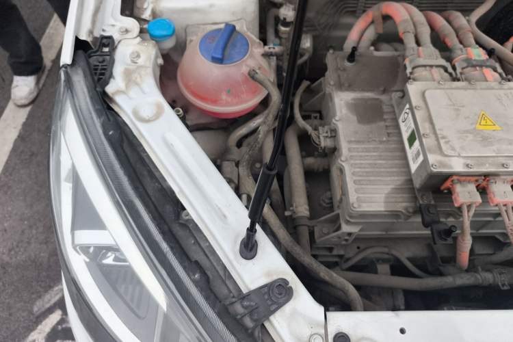 Used Chery New Energy Tiggo 3xe 2018 480 Comfort Edition Engine Bay Right