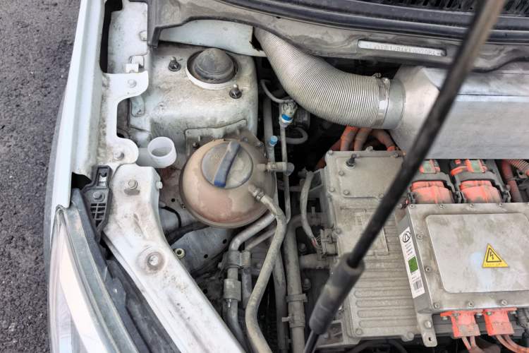 Used Chery New Energy Tiggo 3xe 2018 480 Chanyou Edition Engine Bay Right