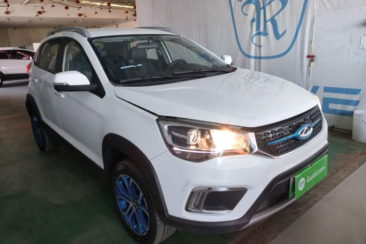 Used Chery New Energy Tiggo 3xe 2018 400 Comfort Edition Front Right 45 Deg