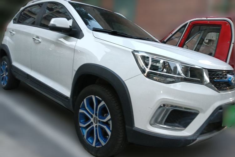 Used Chery New Energy Tiggo 3xe 2018 400 Comfort Edition Front Right 45 Deg