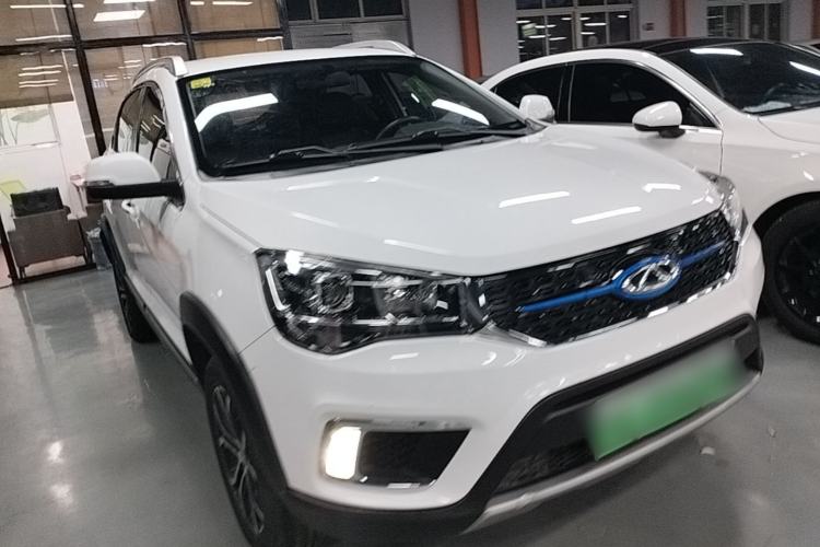 Used Chery New Energy Tiggo 3xe 2018 480 Comfort Edition Front Right 45 Deg
