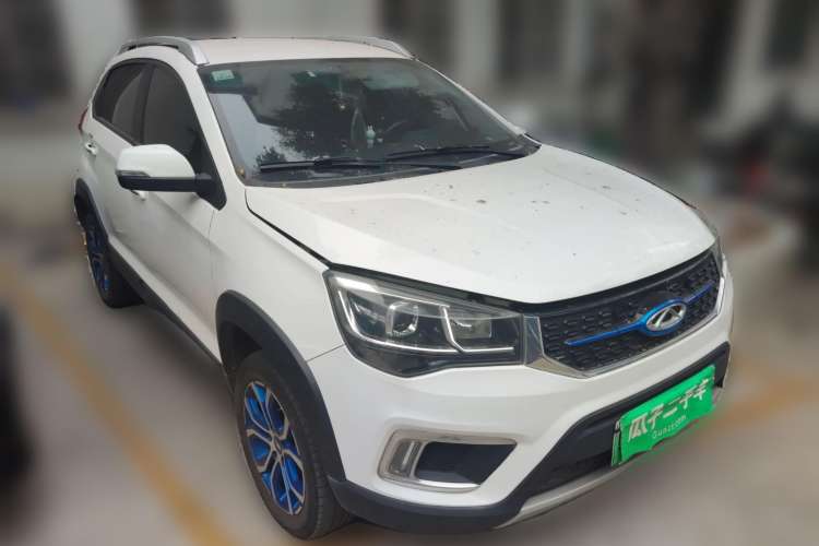 Used Chery New Energy Tiggo 3xe 2018 400 Comfort Edition Front Right 45 Deg
