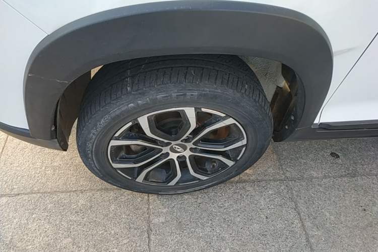 Used Chery New Energy Tiggo 3xe 2018 480 Comfort Edition Left Front Wheel Hub