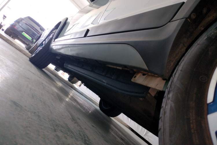 Used Chery New Energy Tiggo 3xe 2018 400 Comfort Edition Left Side Sill